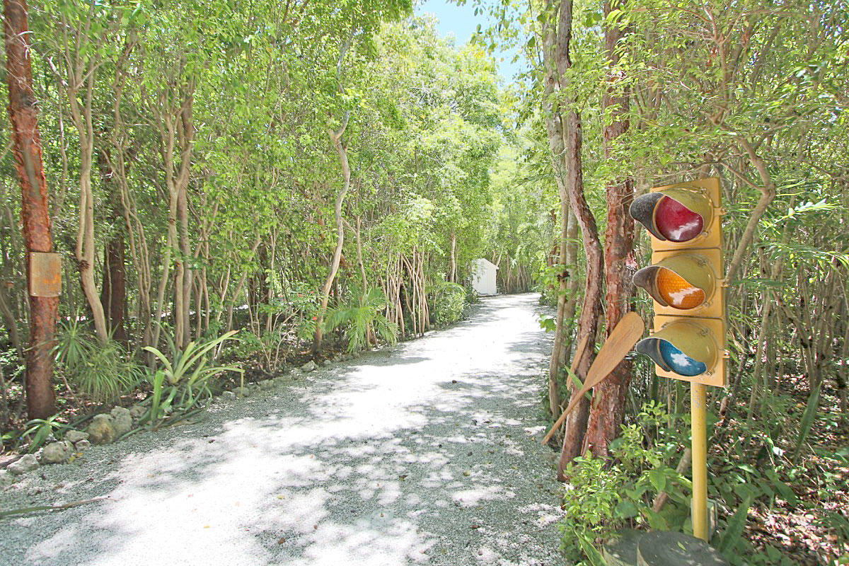 88547 Old Highway, Tavernier, Florida, 33070, United States, 4 Bedrooms Bedrooms, ,3 BathroomsBathrooms,Residential,For Sale,88547 Old Highway,1624824