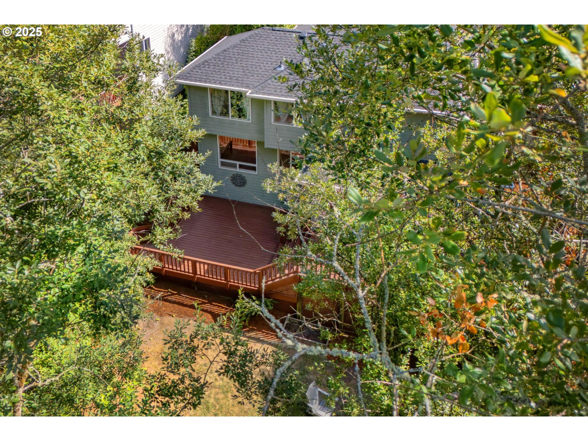 Portland, Oregon, 97219, United States, 4 Bedrooms Bedrooms, ,2 BathroomsBathrooms,Residential,For Sale,1917985