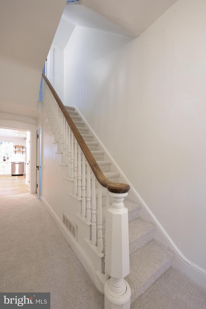 Lancaster, Pennsylvania, 17603, United States, 4 Bedrooms Bedrooms, ,2 BathroomsBathrooms,Residential,For Sale,1955843