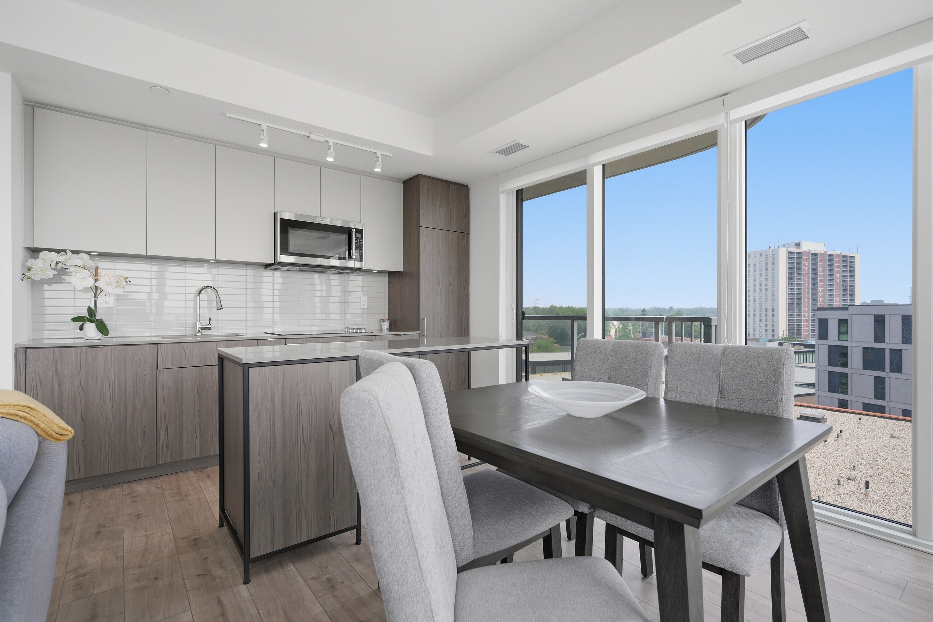 Brightwater Condos - 物件實景