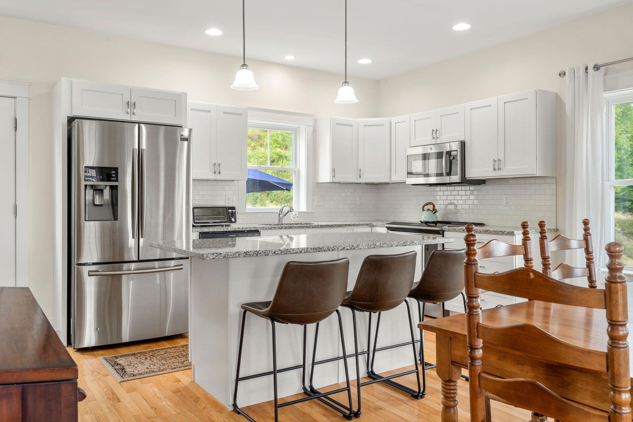 Rochester, New Hampshire, 03867, United States, 3 Bedrooms Bedrooms, ,3 BathroomsBathrooms,Residential,For Sale,1942265