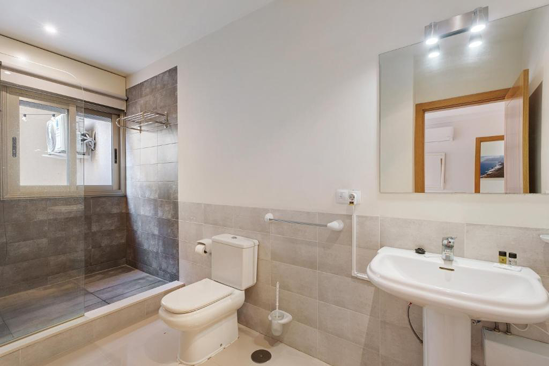  Modern Detached Villa in Puerto de Santiago, Tenerife - 物件實景