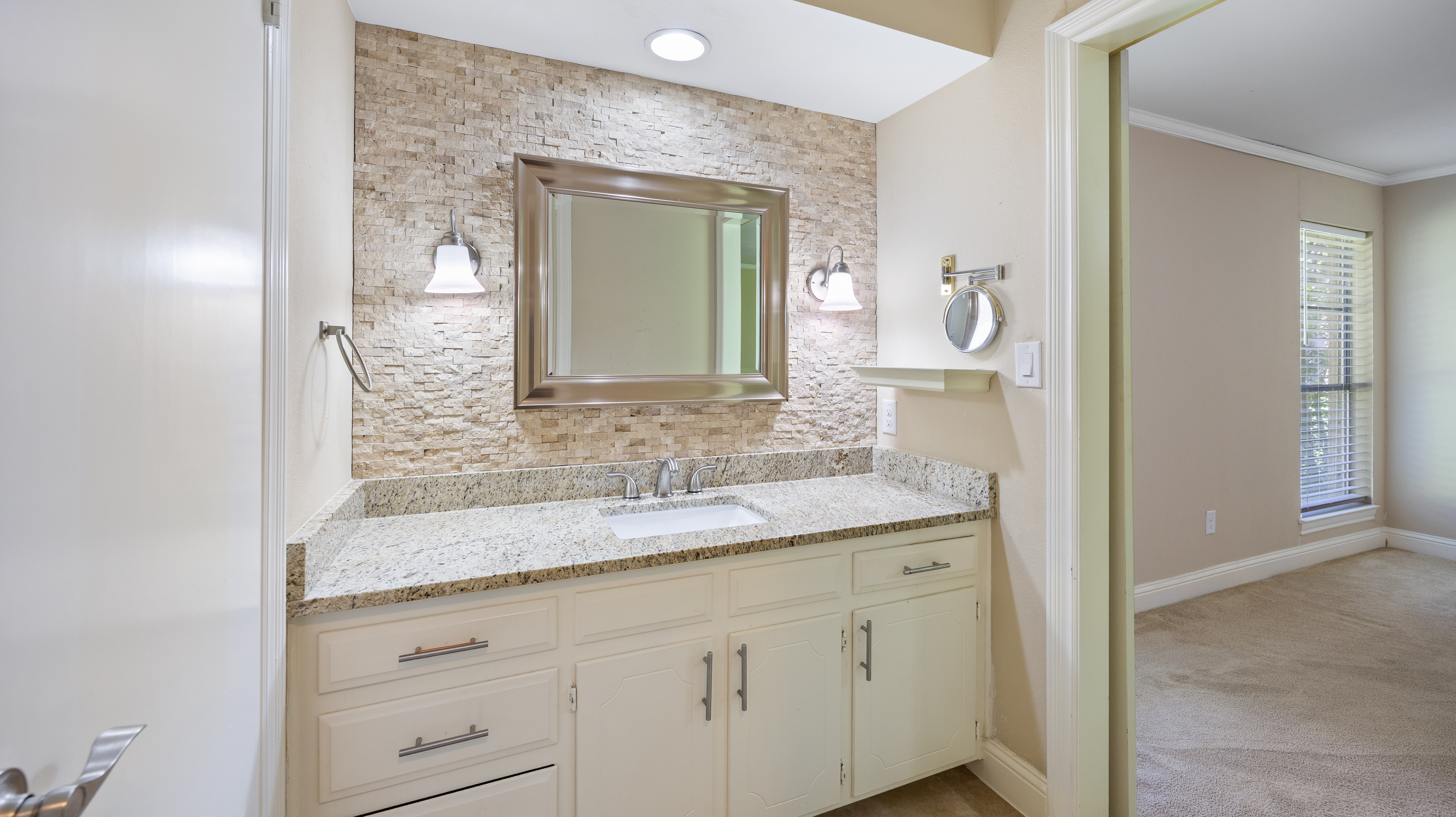  1101 Montego Road, Fort Worth, TX, 76116 - 物件實景