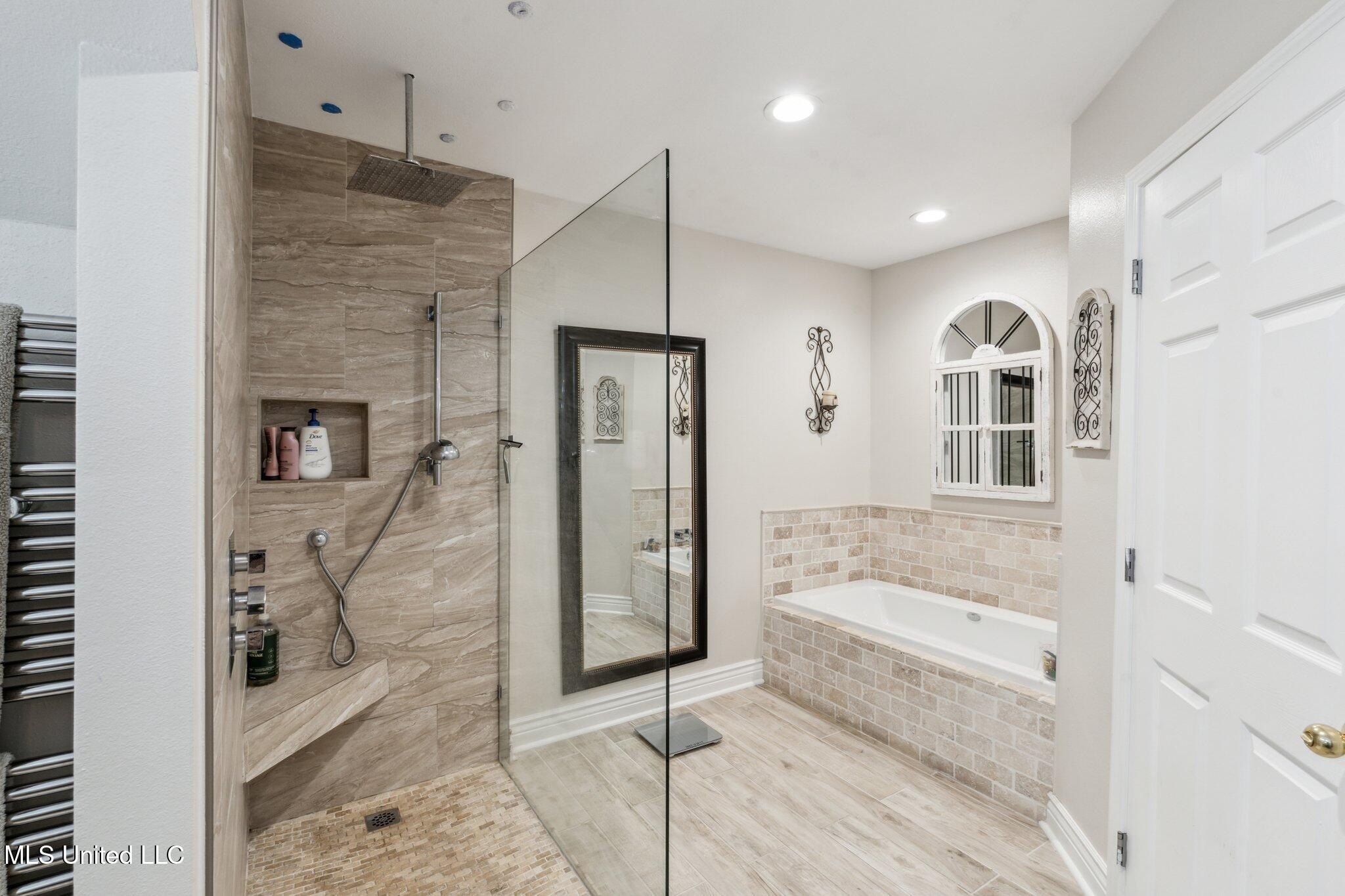 Bay Saint Louis, Mississippi, 39520, United States, 4 Bedrooms Bedrooms, ,4 BathroomsBathrooms,Residential,For Sale,1981331