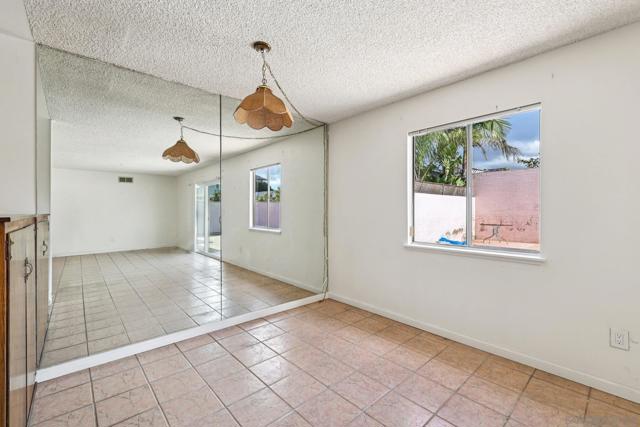 San Diego, California, 92111, United States, 3 Bedrooms Bedrooms, ,2 BathroomsBathrooms,Residential,For Sale,2007846