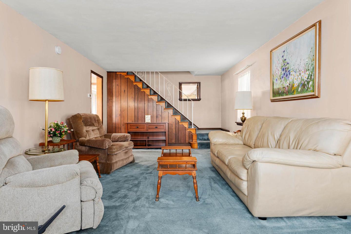 Conshohocken, Pennsylvania, 19428, United States, 4 Bedrooms Bedrooms, ,3 BathroomsBathrooms,Residential,For Sale,2003436