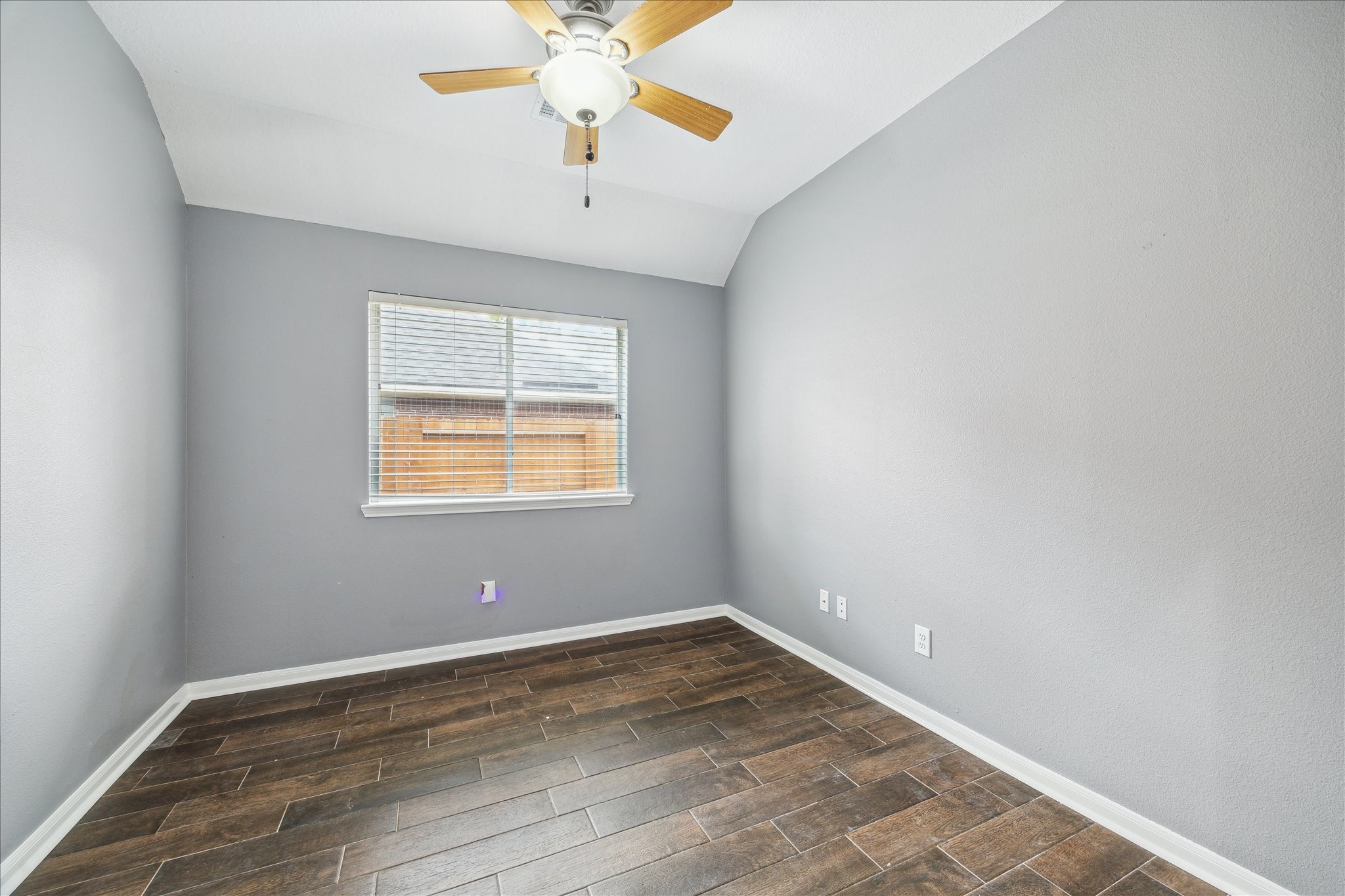  20910 Sandy Briar Court - 物件實景