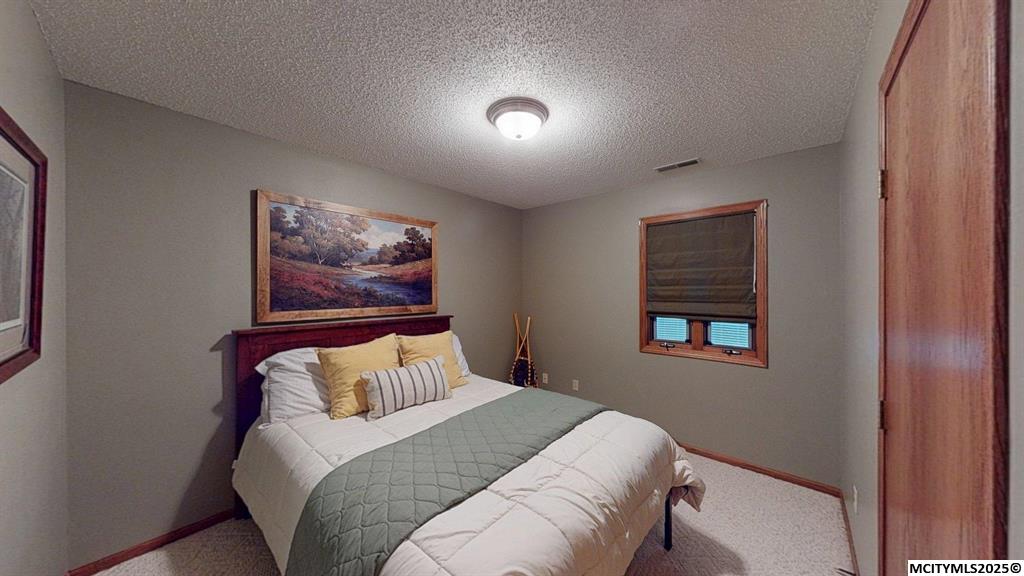 Clear Lake, Iowa, 50428, United States, 3 Bedrooms Bedrooms, ,2 BathroomsBathrooms,Residential,For Sale,1975184