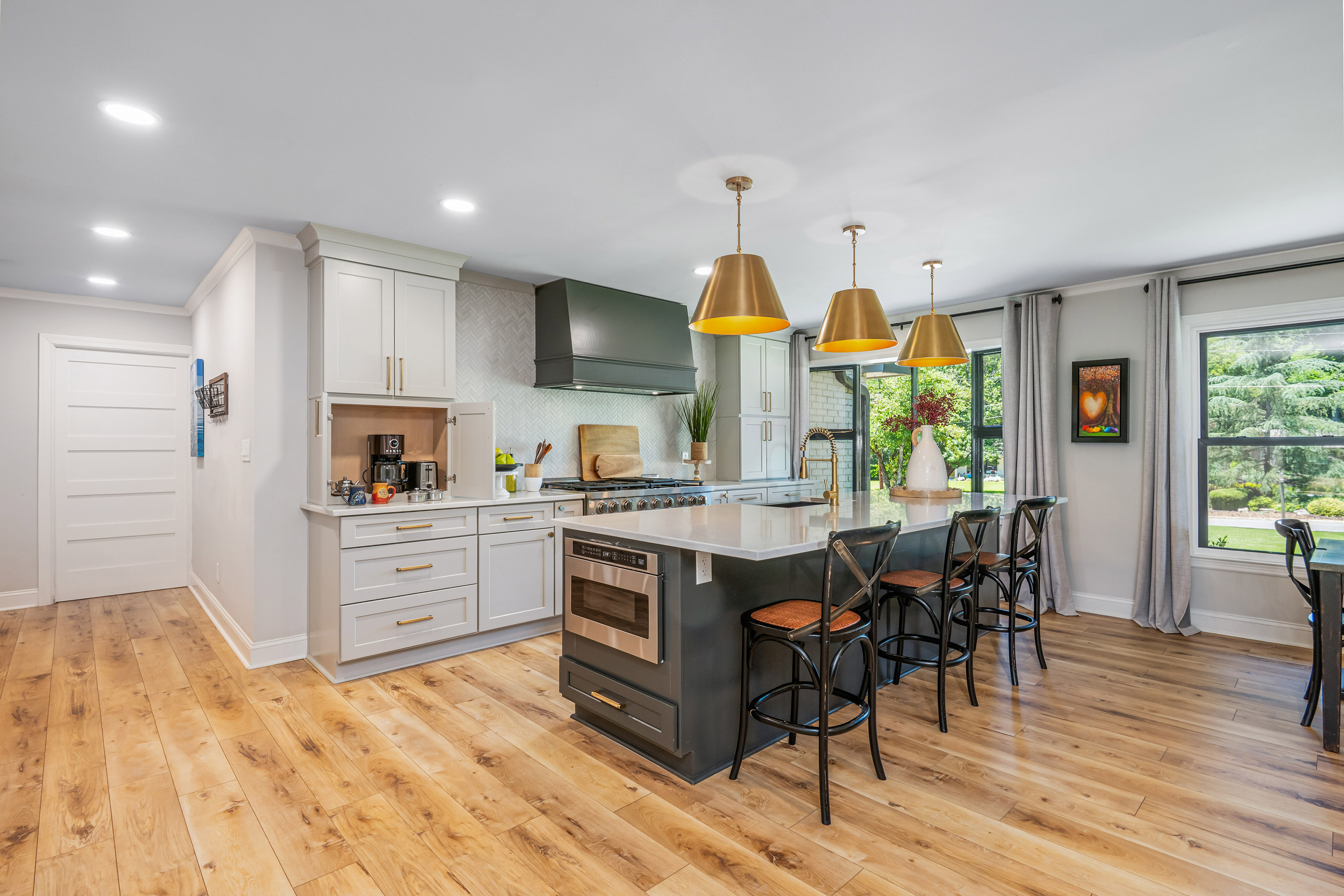  Beautifully Reimagined Ranch Home Just Minutes from Historic Roswell - 物件實景