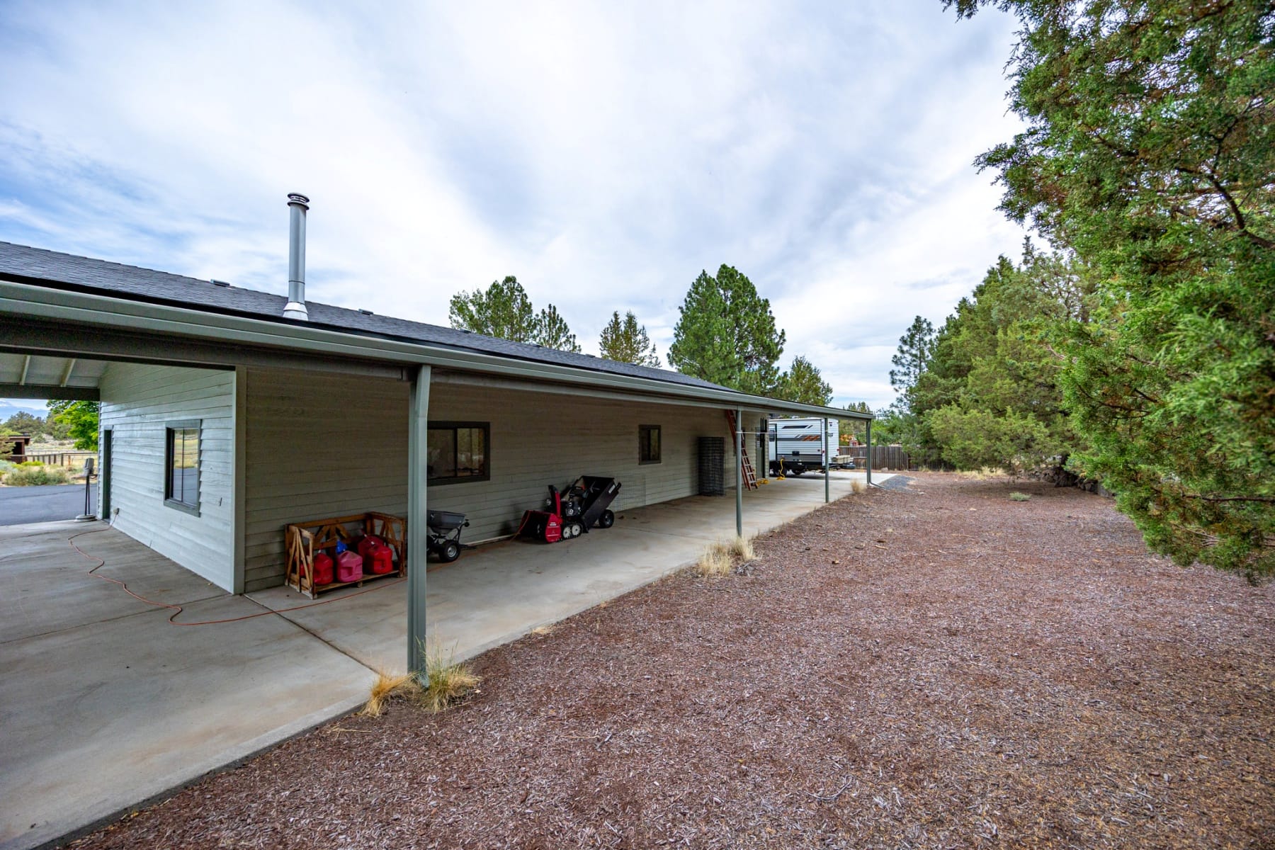  61670 Somerset Drive Bend, OR 97702 - 物件實景