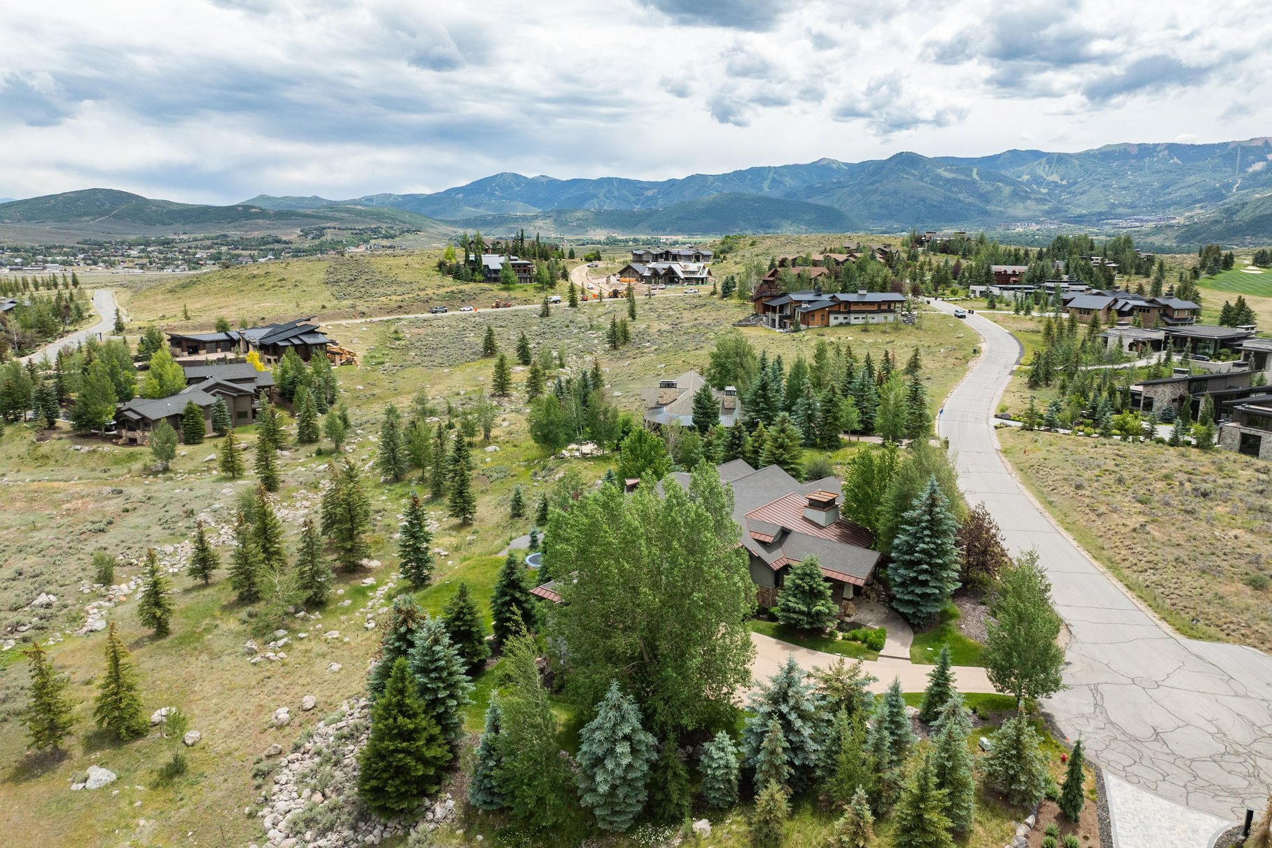  Spacious Glenwild Home with Resort Views, Private Guest Suite and Expansive Yard - 物件實景
