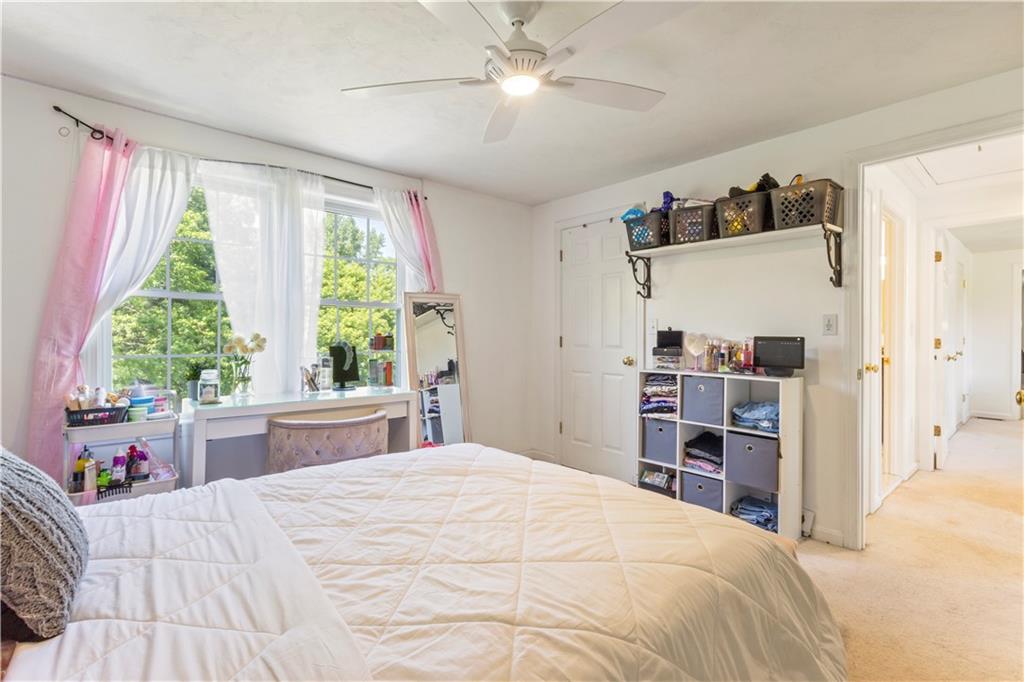 Bellingham, Massachusetts, 02019, United States, 3 Bedrooms Bedrooms, ,3 BathroomsBathrooms,Residential,For Sale,1978290