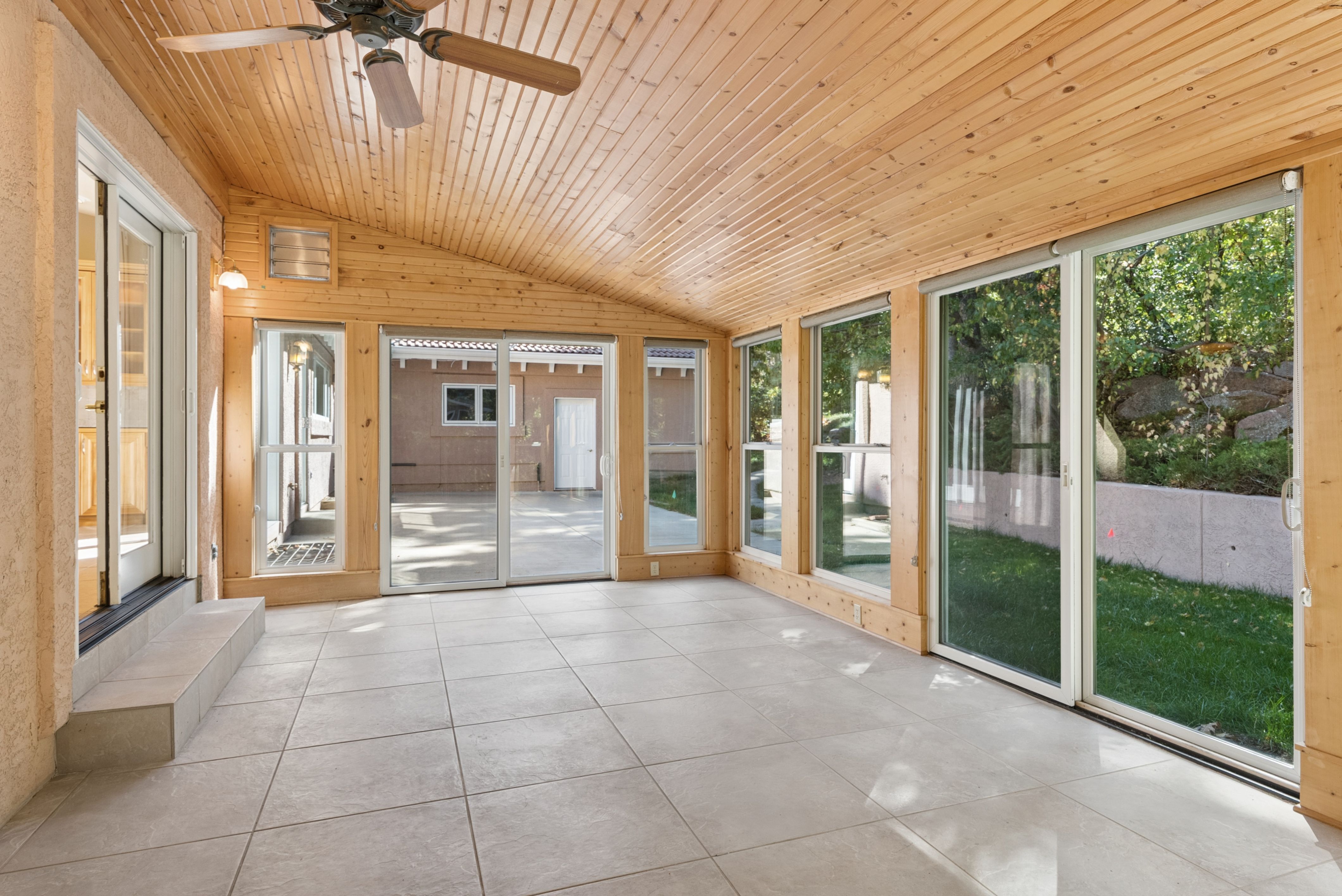  Custom Art Klein Residence on Nearly an Acre in Broadmoor - 物件實景