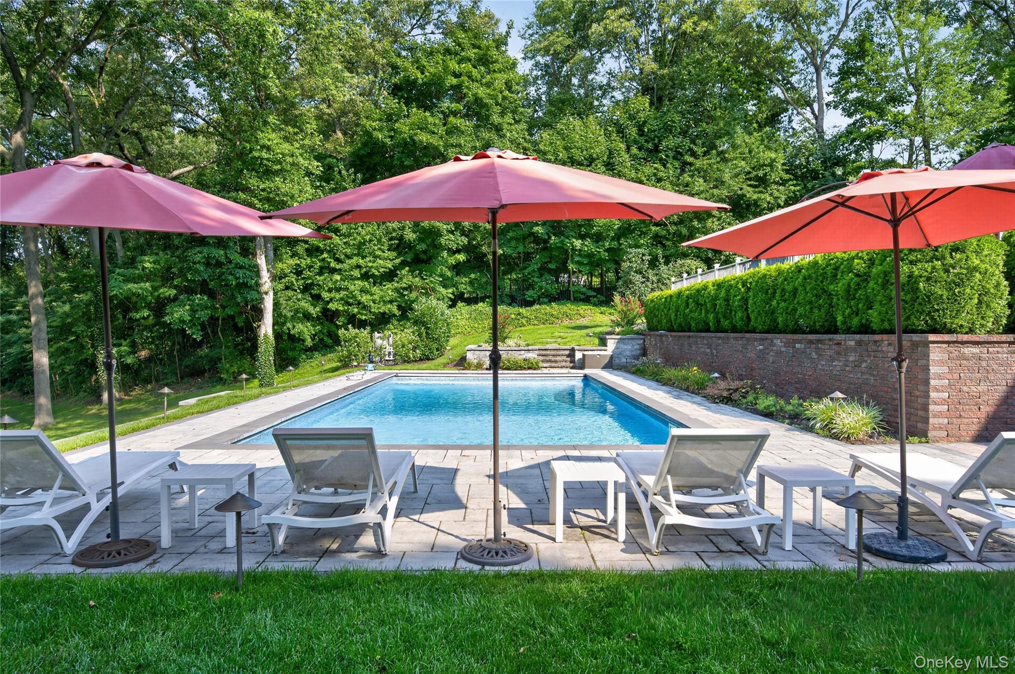  15 Thorman Lane, Huntington, NY, 11743 - 物件實景