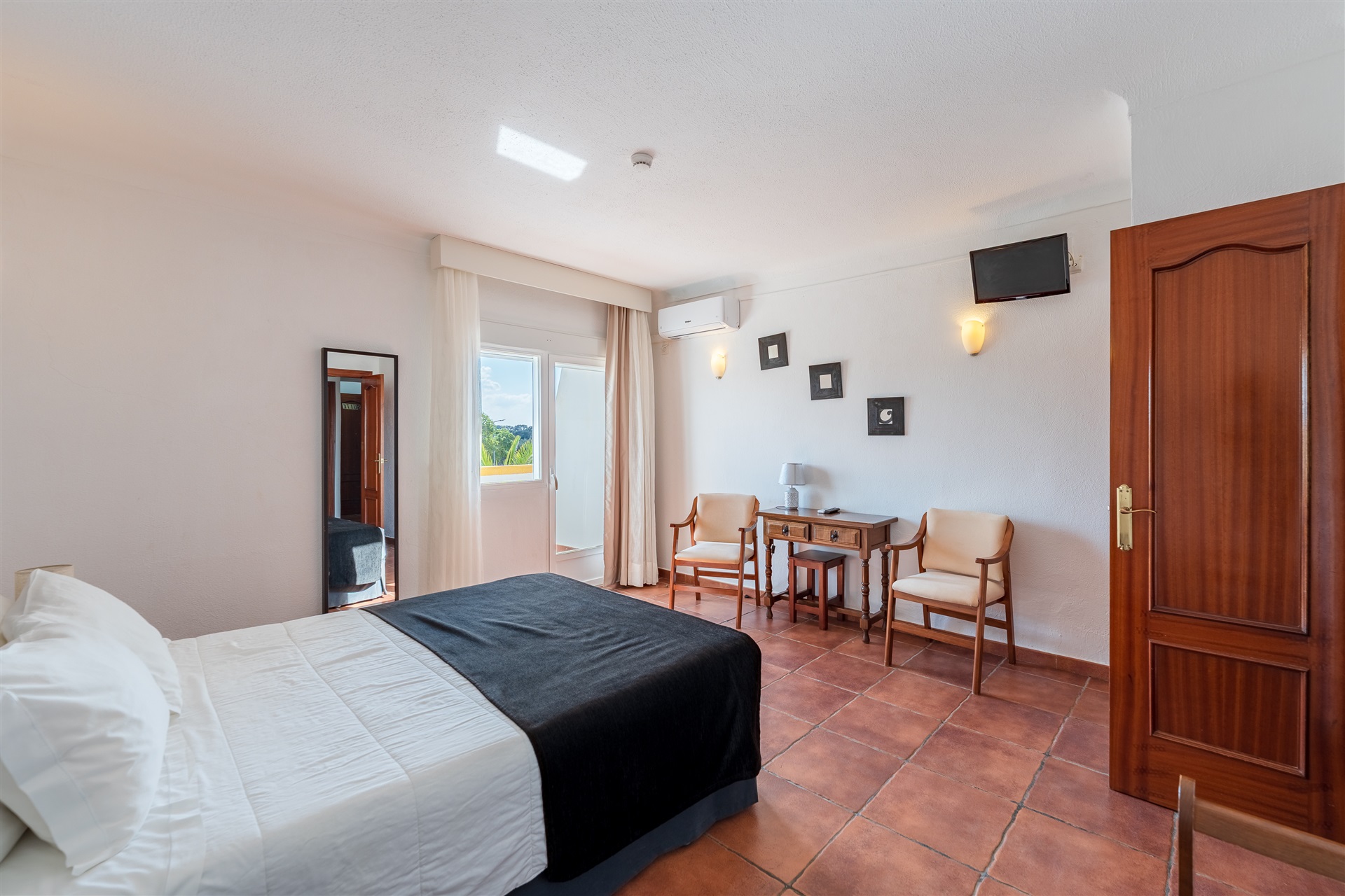  House, 11 bedrooms, for Sale - 物件實景