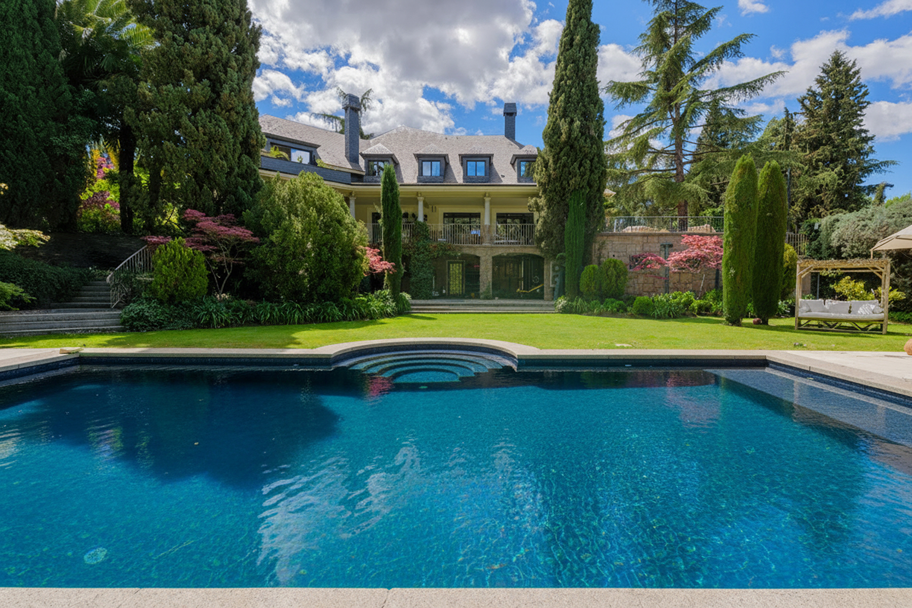  Villa with pool and garden in Somosaguas - 物件實景