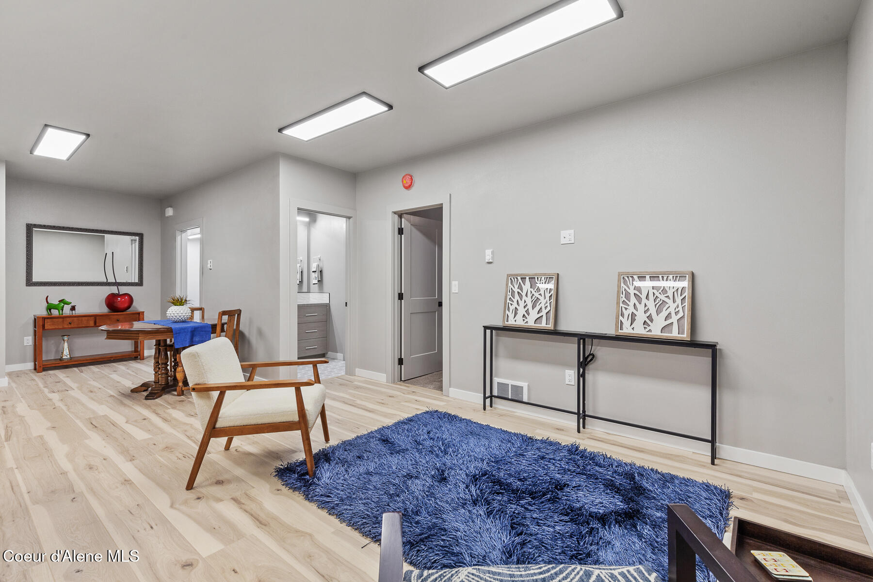 Coeur d'Alene, Idaho, 83814, United States, 5 Bedrooms Bedrooms, ,5 BathroomsBathrooms,Residential,For Sale,1981804