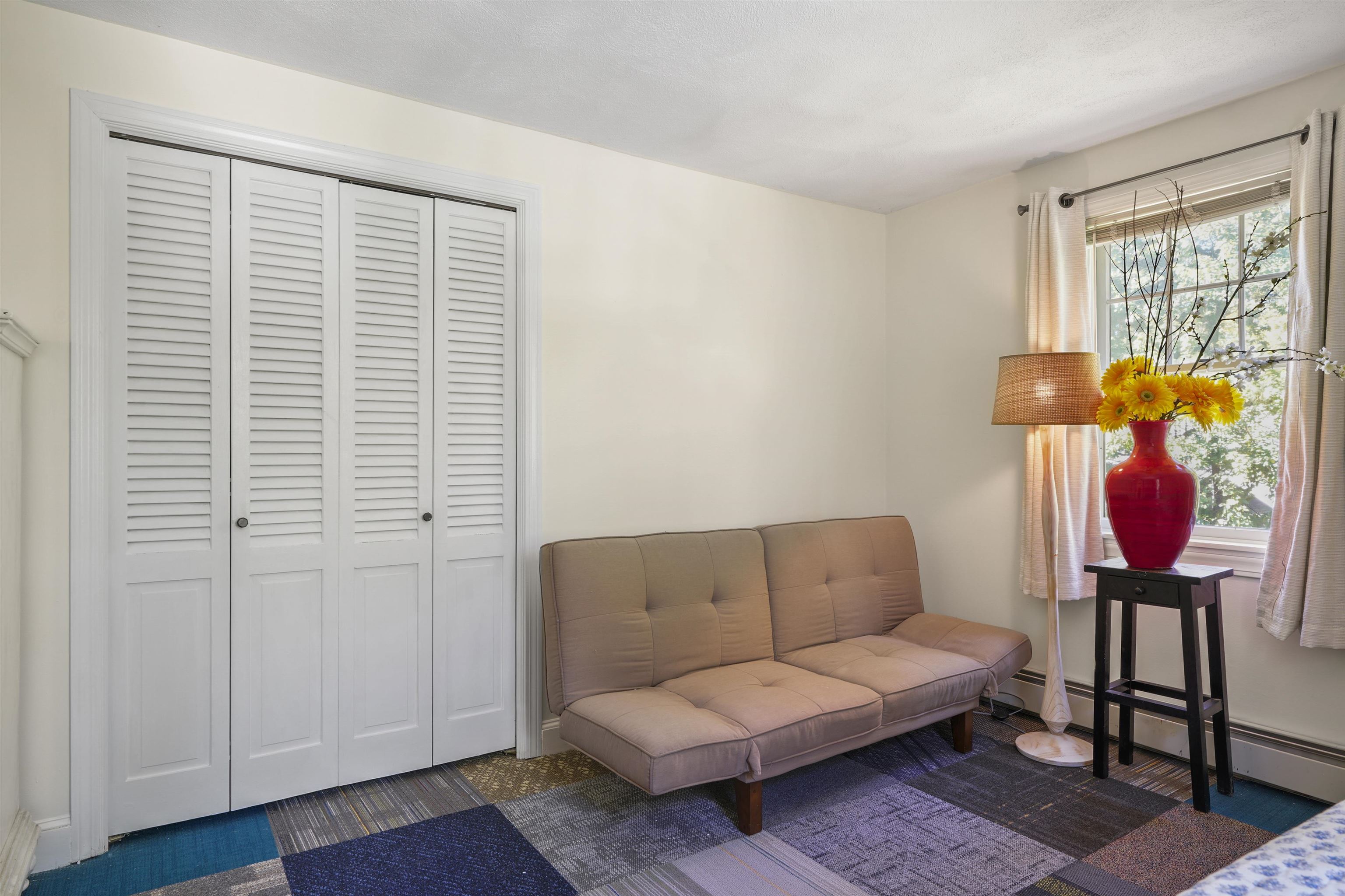 Plaistow, New Hampshire, 03865, United States, 4 Bedrooms Bedrooms, ,3 BathroomsBathrooms,Residential,For Sale,1987491