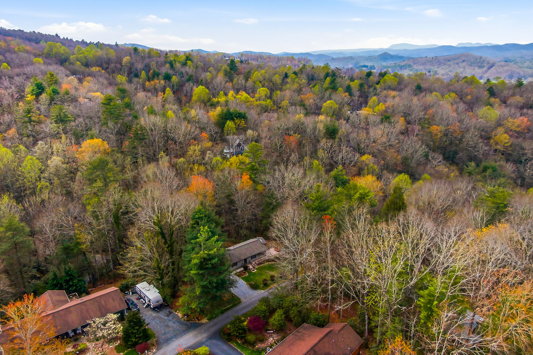  PISGAH FOREST - 物件實景