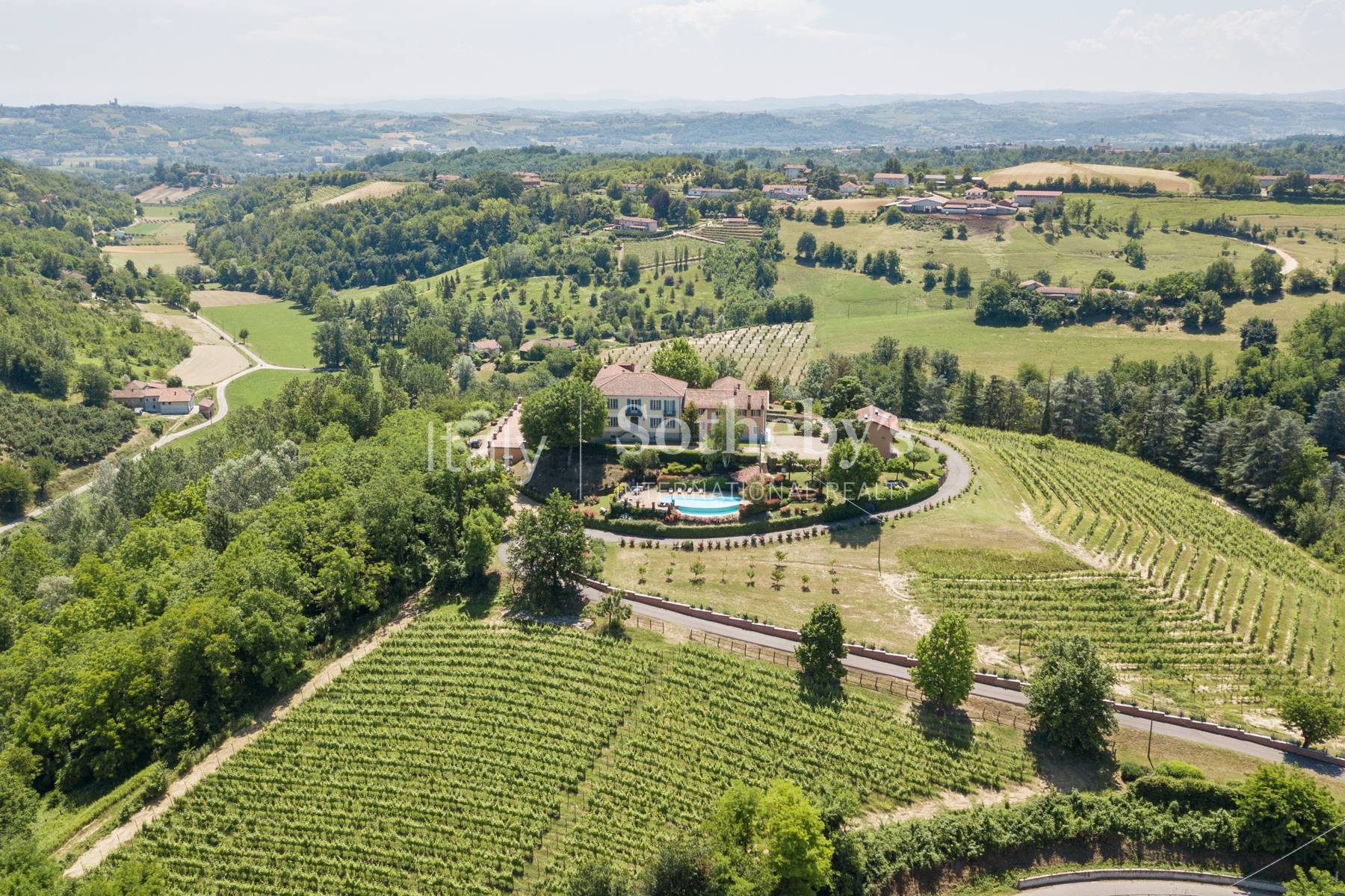  Prestigious estate with breathtaking views of the Alps - 物件實景