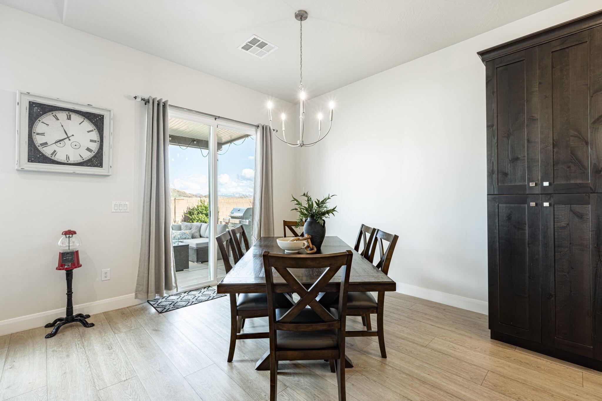 Washington, Utah, 84780, United States, 4 Bedrooms Bedrooms, ,2 BathroomsBathrooms,Residential,For Sale,2008144