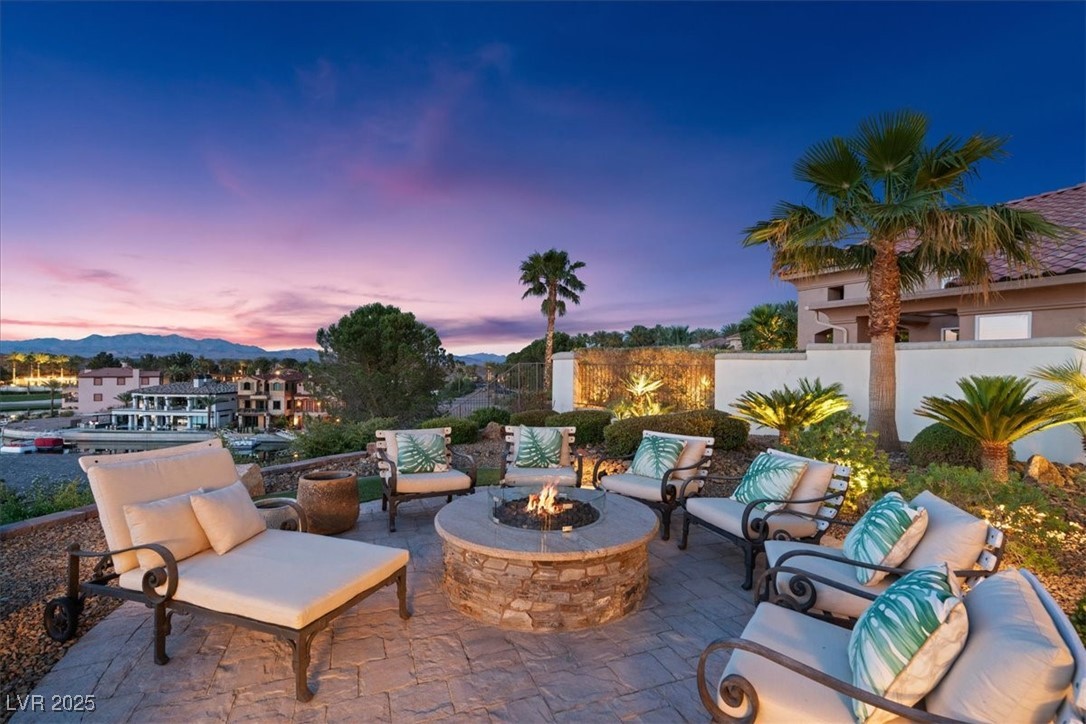 Henderson, Nevada, 89011, United States, 3 Bedrooms Bedrooms, ,4 BathroomsBathrooms,Residential,For Sale,2002027