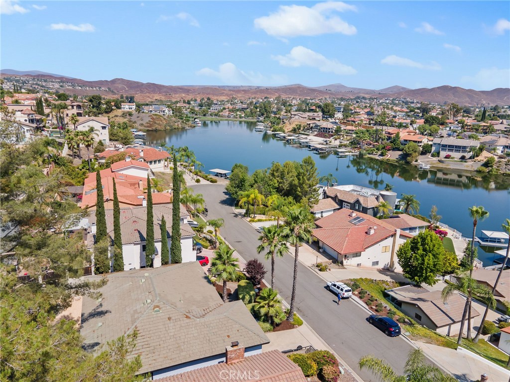 Canyon Lake, California, 92587, United States, 3 Bedrooms Bedrooms, ,2 BathroomsBathrooms,Residential,For Sale,1888203