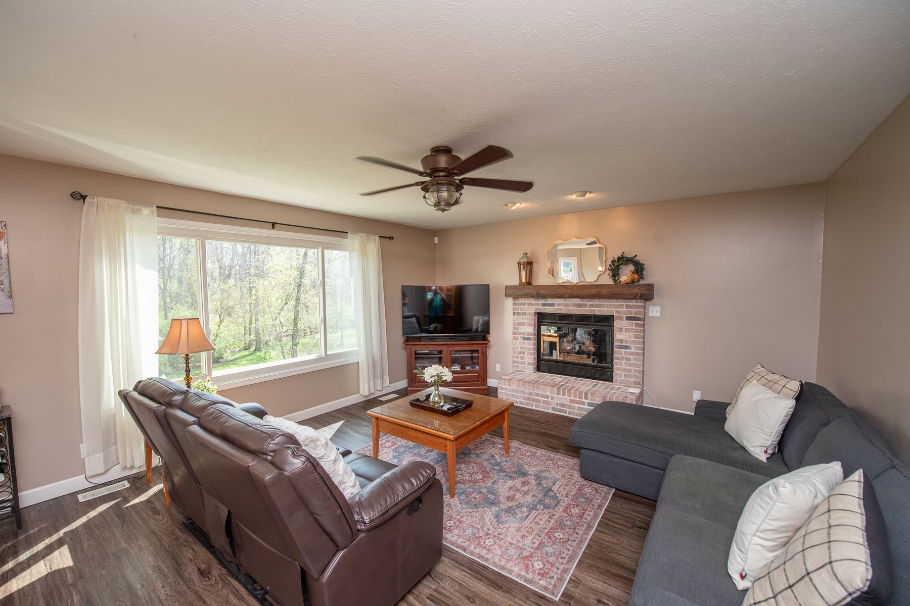  Beautiful Lafayette Home with Finished Walk-Out Basement - 物件實景