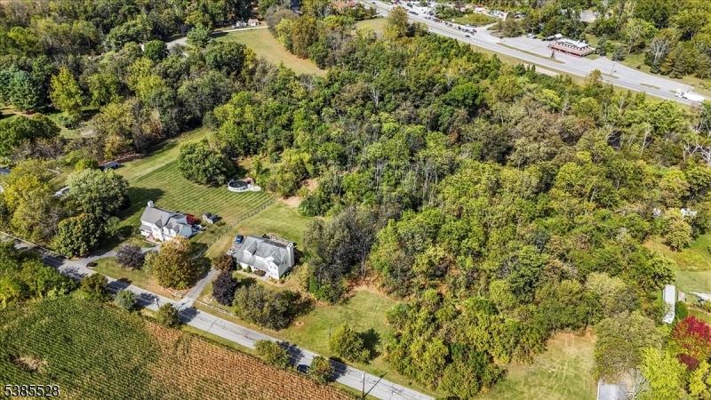 White Twp., New Jersey, 07823, United States, 4 Bedrooms Bedrooms, ,3 BathroomsBathrooms,Residential,For Sale,1989028