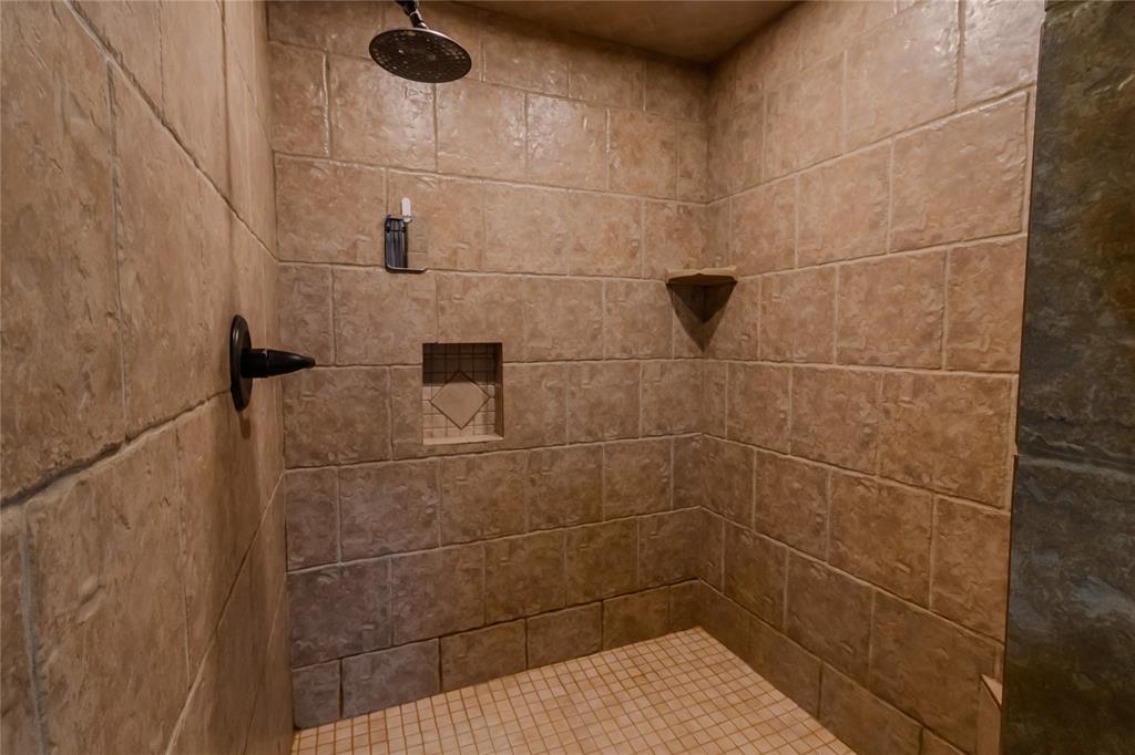 Choctaw, Oklahoma, 73020, United States, 4 Bedrooms Bedrooms, ,3 BathroomsBathrooms,Residential,For Sale,1981358