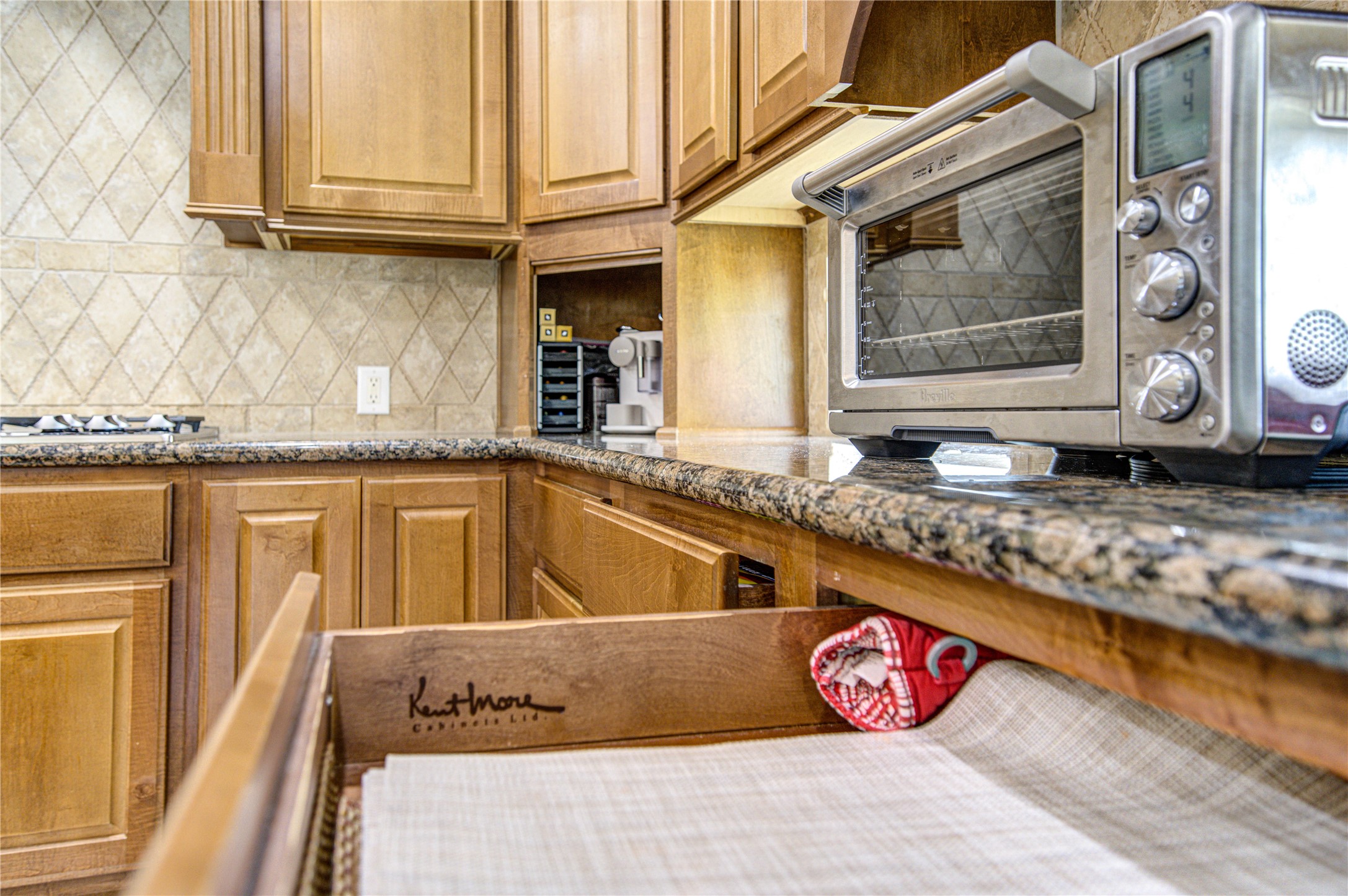  18 Arbor Bend Drive - 物件實景