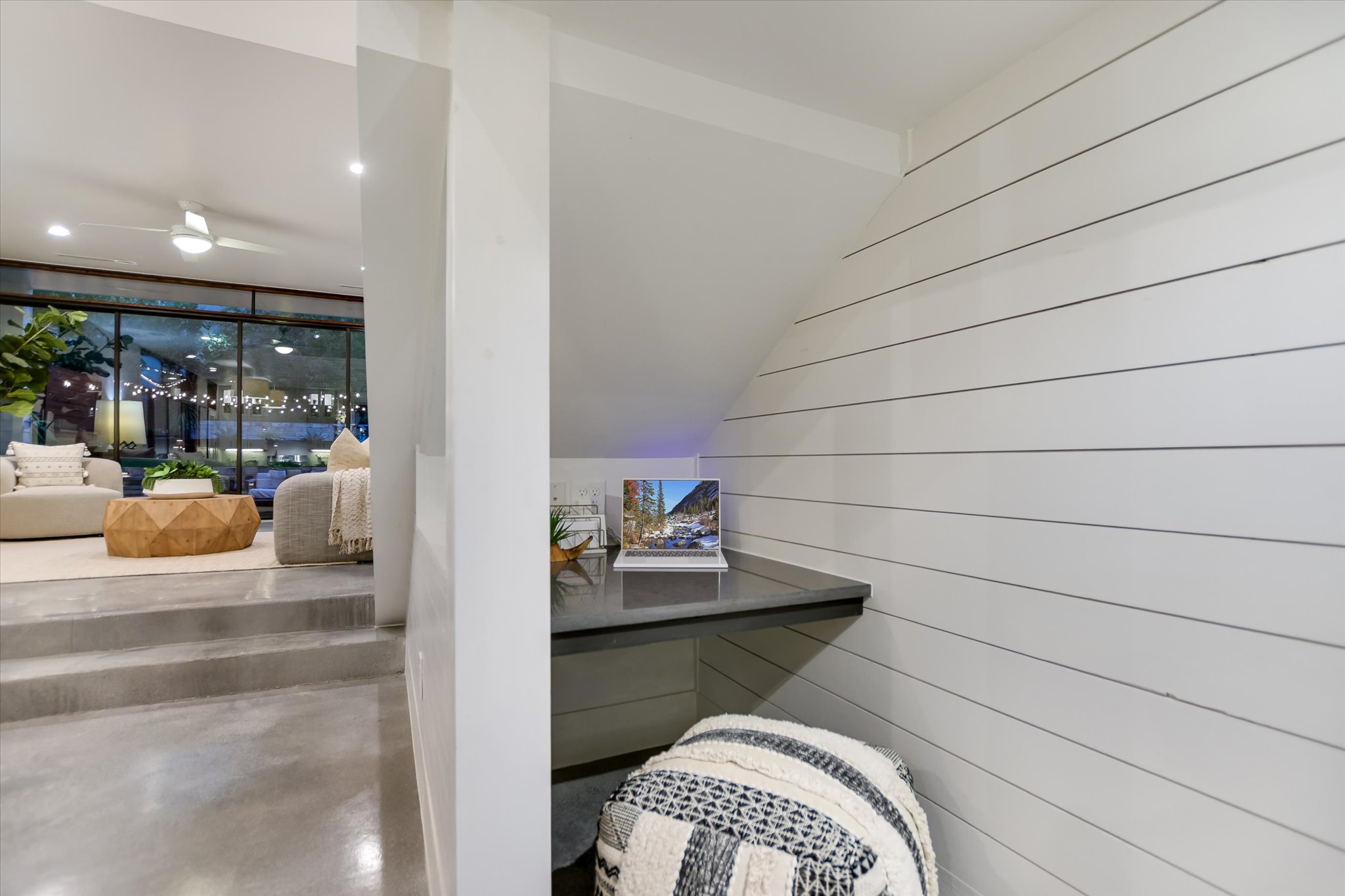  where  modern design meets everyday ease in galindo - 物件實景