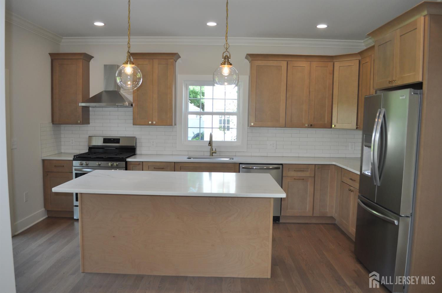 Woodbridge, New Jersey, 07095, United States, 4 Bedrooms Bedrooms, ,4 BathroomsBathrooms,Residential,For Sale,1920305