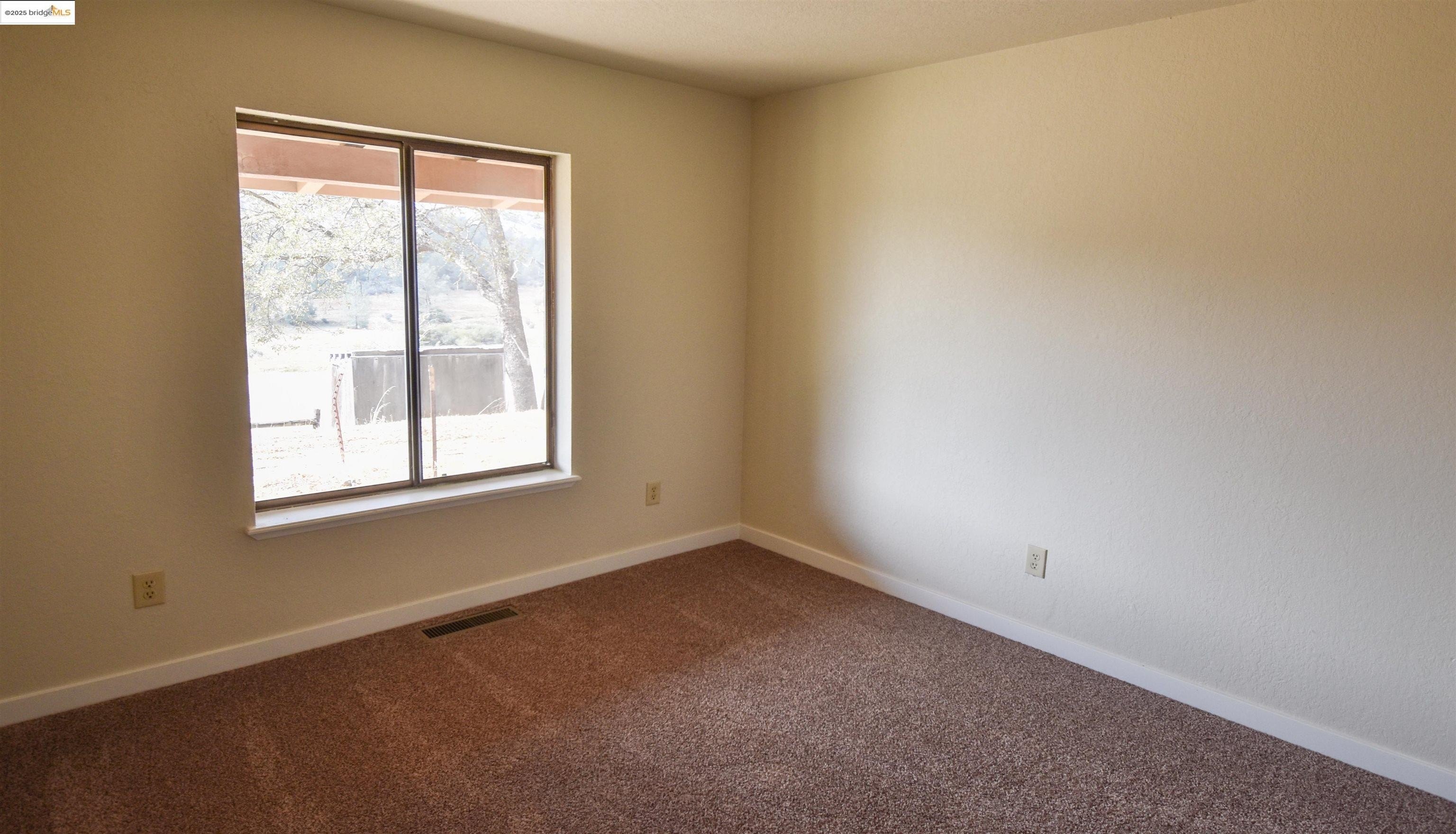 Jamestown, California, 95327, United States, 3 Bedrooms Bedrooms, ,2 BathroomsBathrooms,Residential,For Sale,1970906