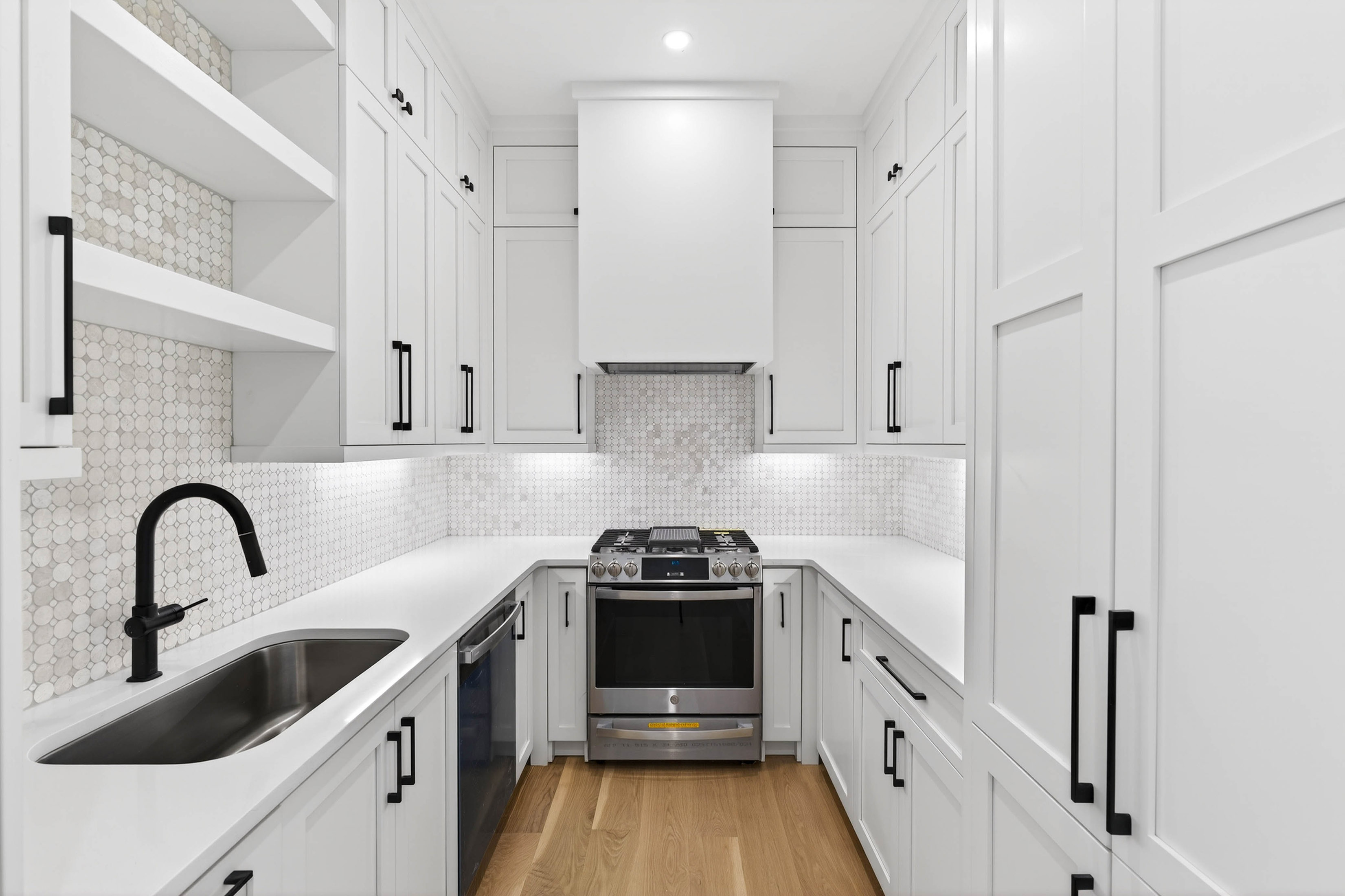  Stunning New Construction in Sought-After East Cobb - 物件實景