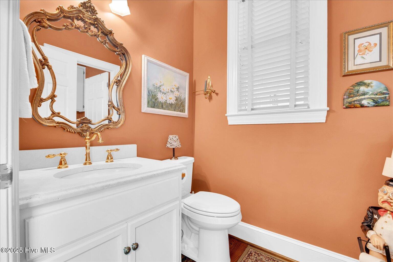 Wilmington, North Carolina, 28403, United States, 4 Bedrooms Bedrooms, ,4 BathroomsBathrooms,Residential,For Sale,1818809