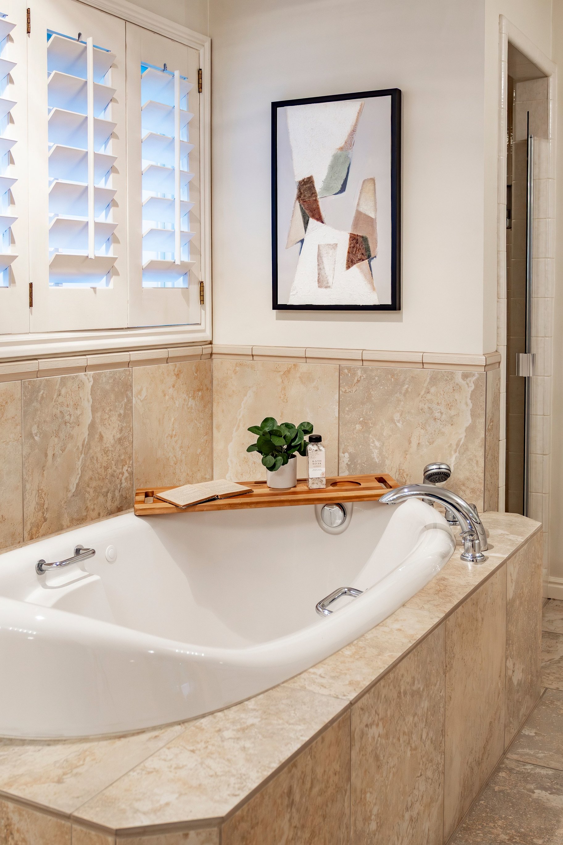  A Large Home in a Sought-After Private Community in East Millcreek - 物件實景