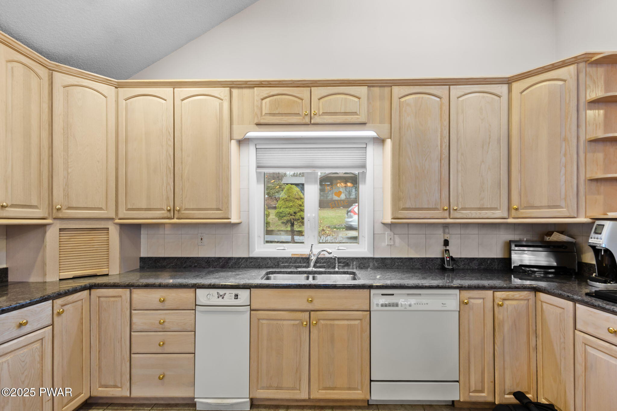 Lakeville, Pennsylvania, 18438, United States, 3 Bedrooms Bedrooms, ,3 BathroomsBathrooms,Residential,For Sale,1765507