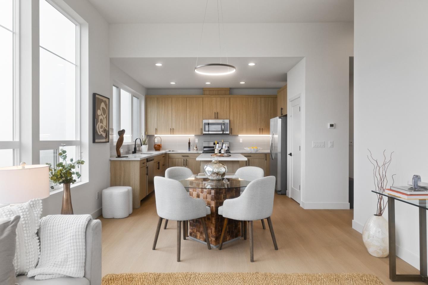 Pacifica, California, 94044, United States, 2 Bedrooms Bedrooms, ,3 BathroomsBathrooms,Residential,For Sale,1989147