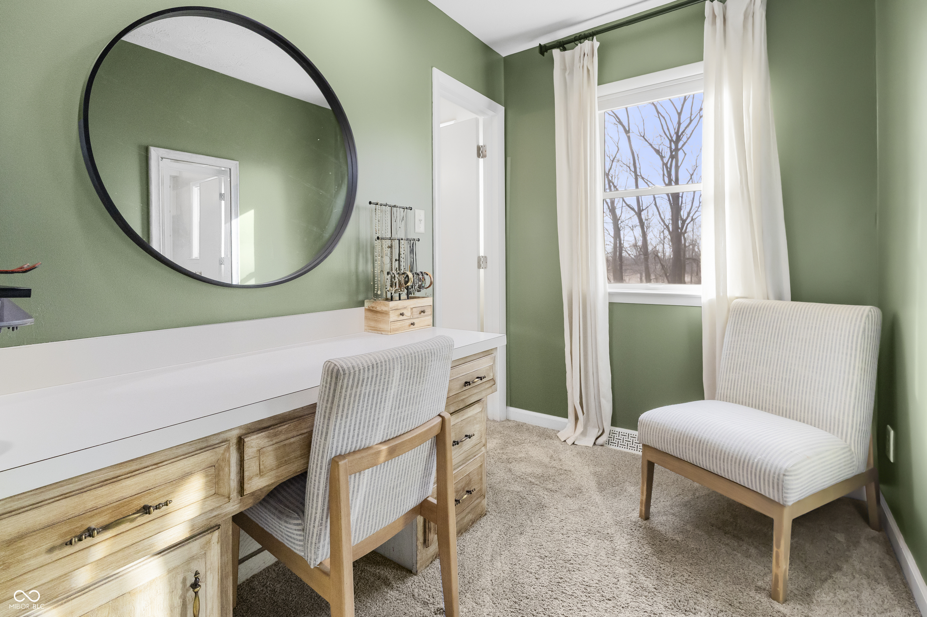 Whiteland, Indiana, 46184, United States, 3 Bedrooms Bedrooms, ,4 BathroomsBathrooms,Residential,For Sale,2007779