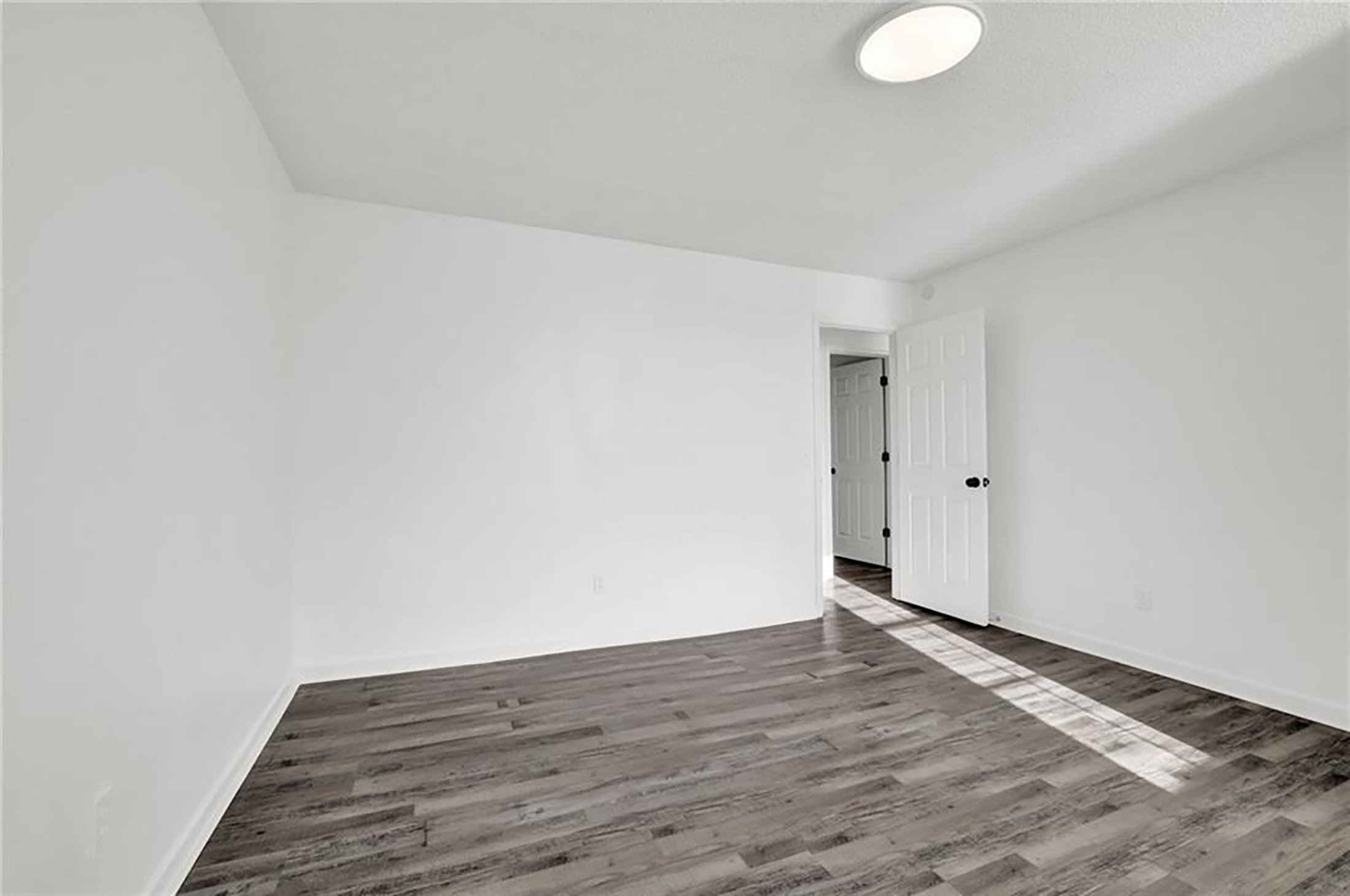  Move-In Ready Home on Quiet Cul-de-sac - 物件實景