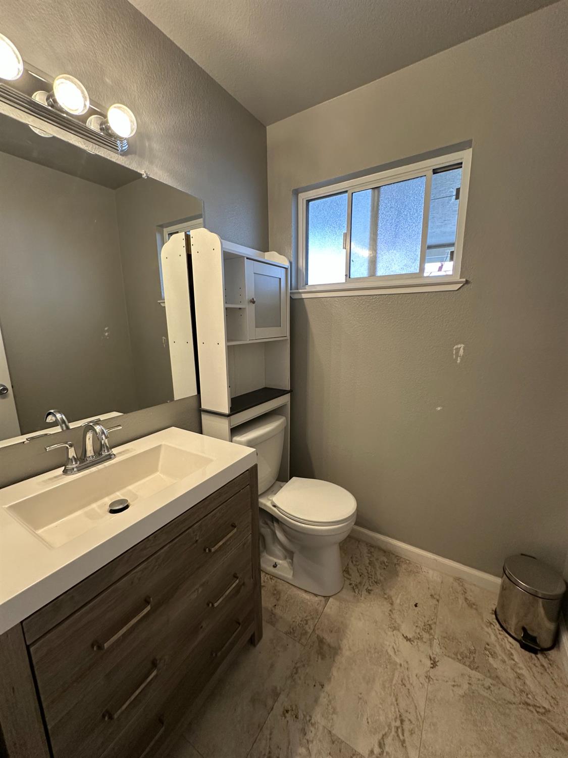 Sacramento, California, 95826, United States, 4 Bedrooms Bedrooms, ,3 BathroomsBathrooms,Residential,For Sale,1898799