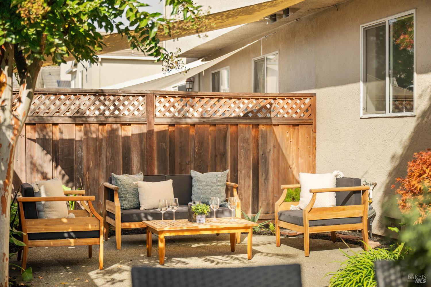 Napa, California, 94558, United States, 3 Bedrooms Bedrooms, ,3 BathroomsBathrooms,Residential,For Sale,1988088