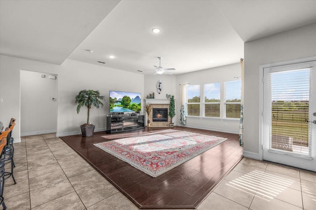 Fort Worth, Texas, 76131, United States, 4 Bedrooms Bedrooms, ,4 BathroomsBathrooms,Residential,For Sale,2035868