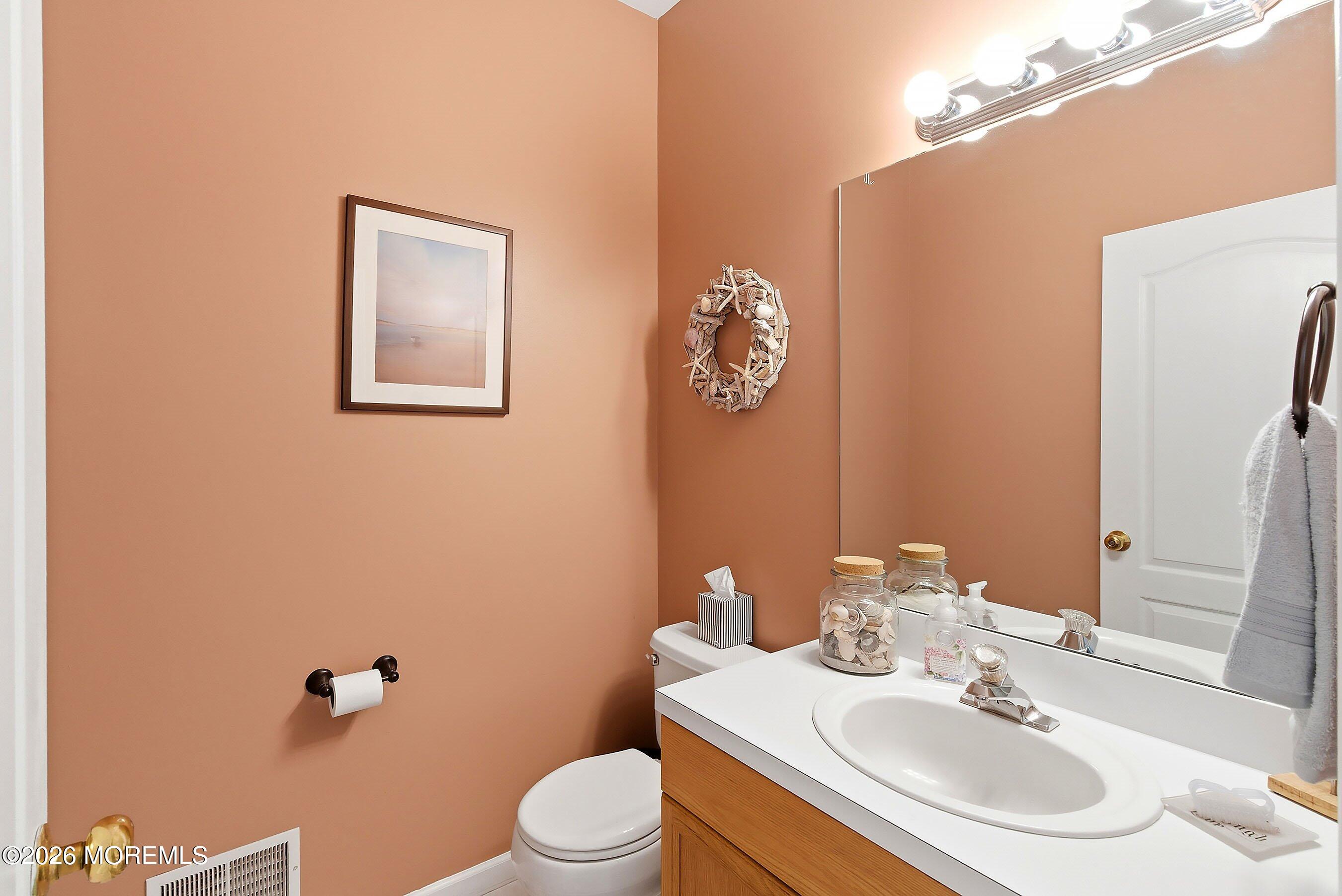 New Egypt, New Jersey, 08533, United States, 4 Bedrooms Bedrooms, ,3 BathroomsBathrooms,Residential,For Sale,2048473