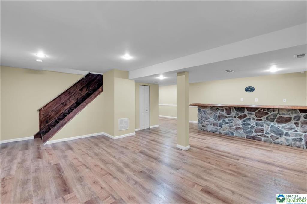 Northampton, Pennsylvania, 18067, United States, 3 Bedrooms Bedrooms, ,3 BathroomsBathrooms,Residential,For Sale,2049020