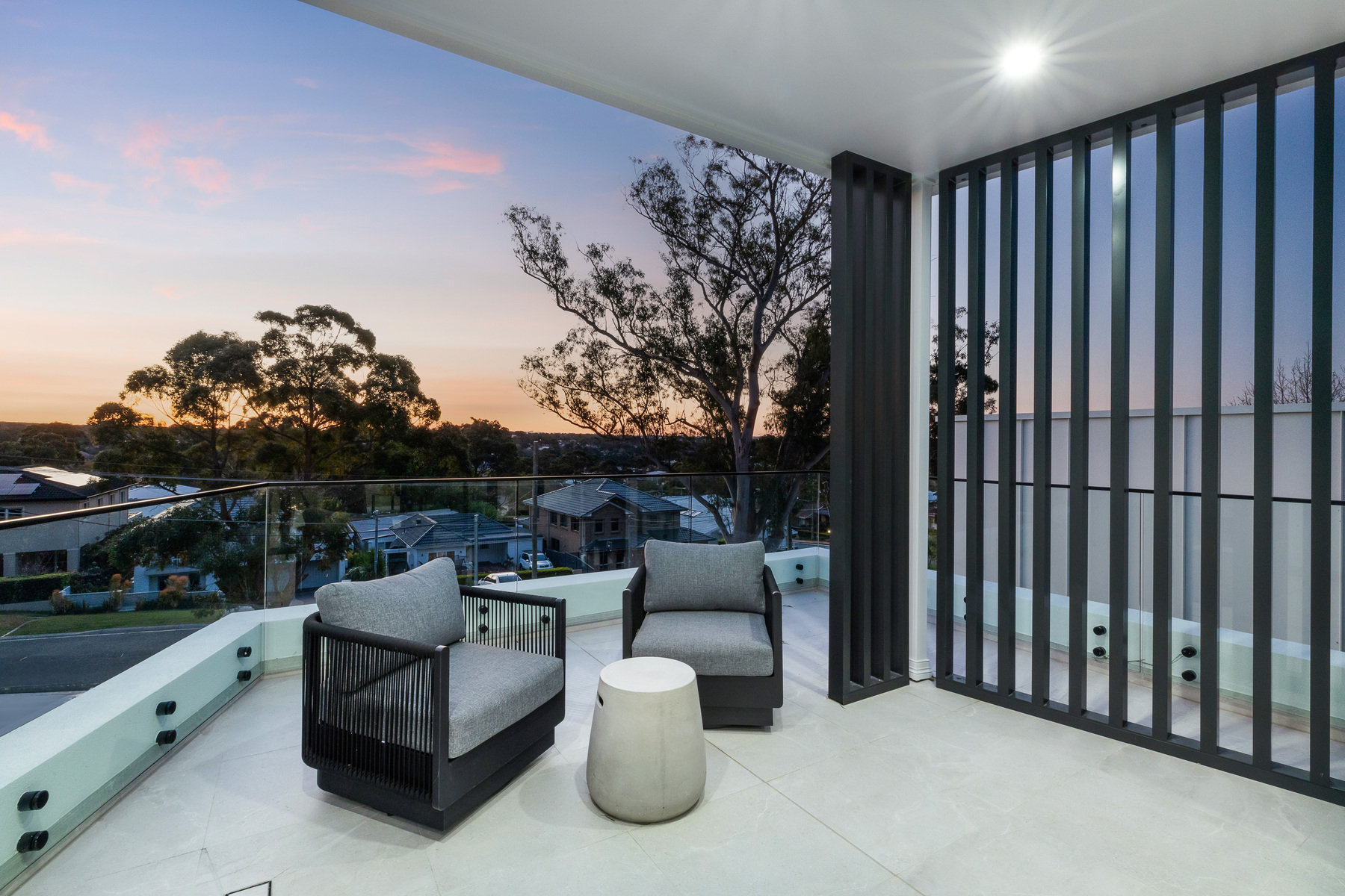  8B Yowie Avenue, Caringbah South - 物件實景