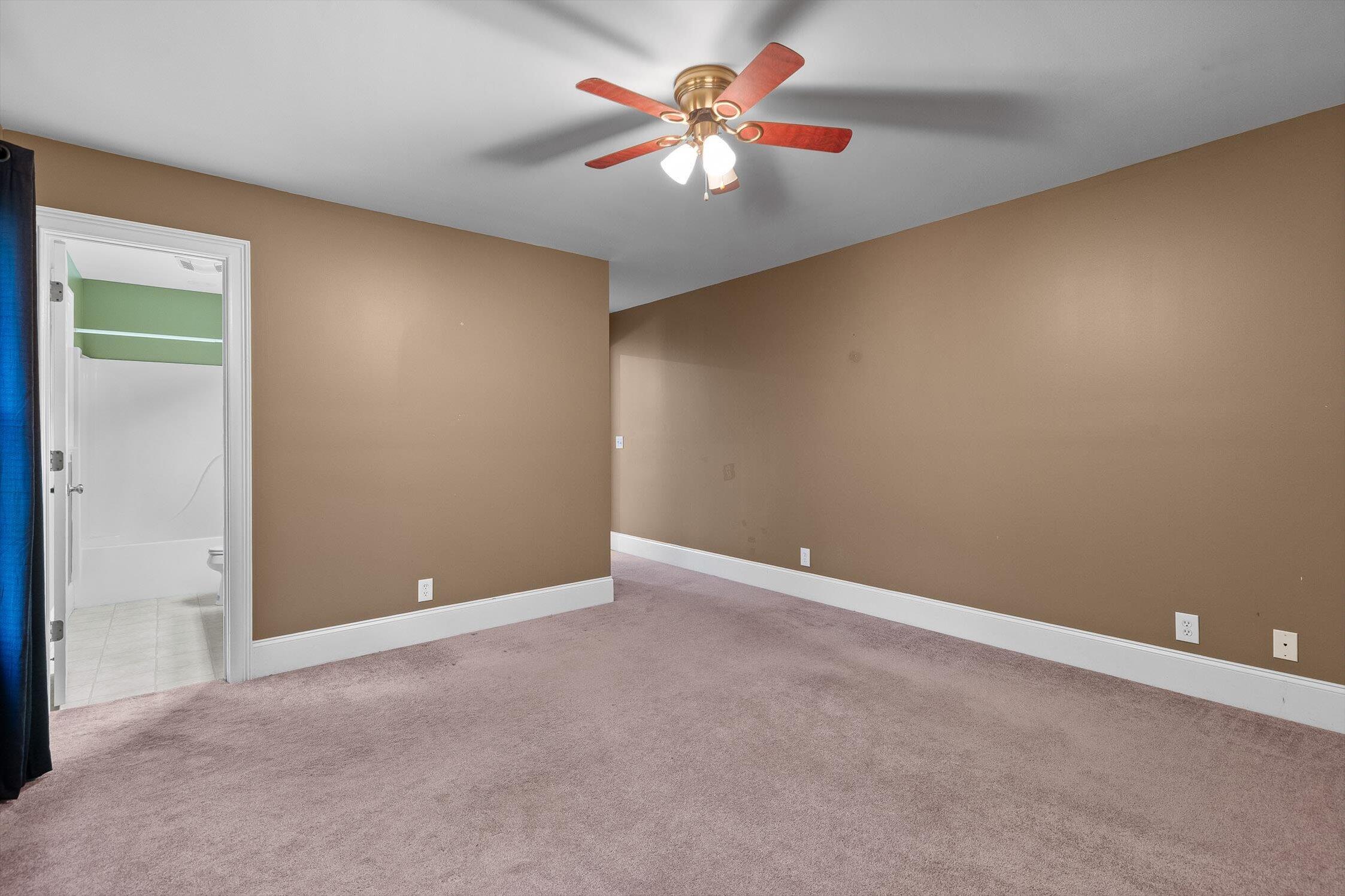 Cohutta, Georgia, 30710, United States, 5 Bedrooms Bedrooms, ,6 BathroomsBathrooms,Residential,For Sale,1917552
