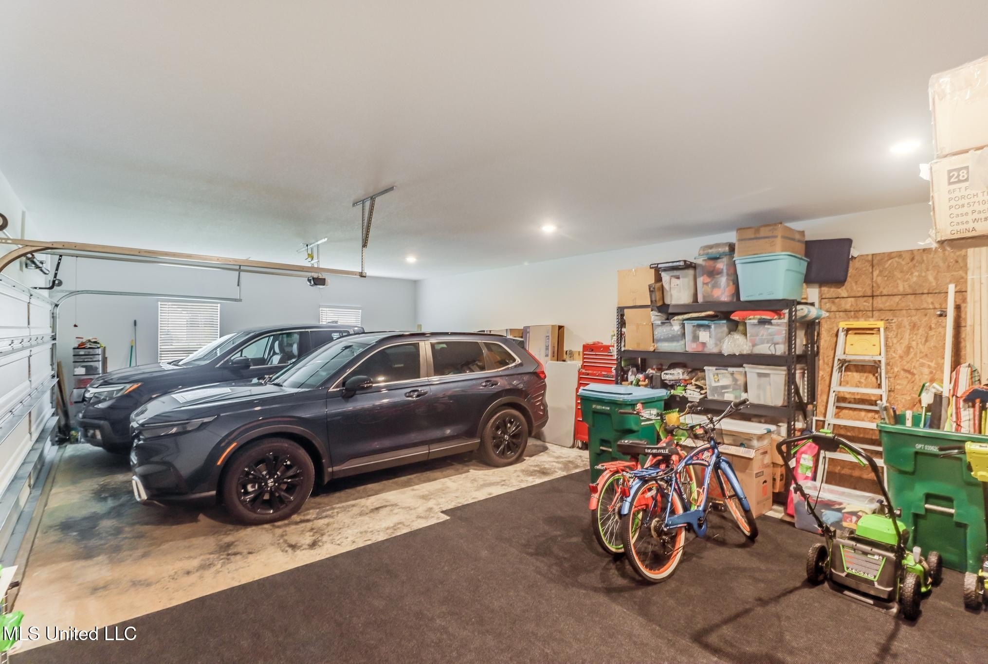 Gulfport, Mississippi, 39503, United States, 5 Bedrooms Bedrooms, ,3 BathroomsBathrooms,Residential,For Sale,2005321