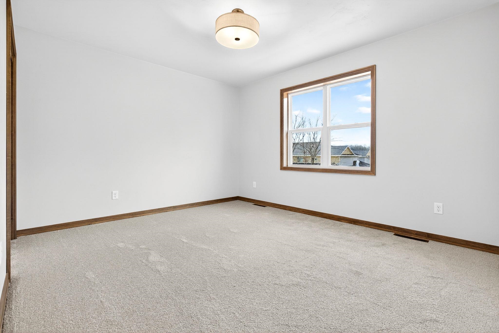 Appleton, Wisconsin, 54915, United States, 4 Bedrooms Bedrooms, ,3 BathroomsBathrooms,Residential,For Sale,2010409